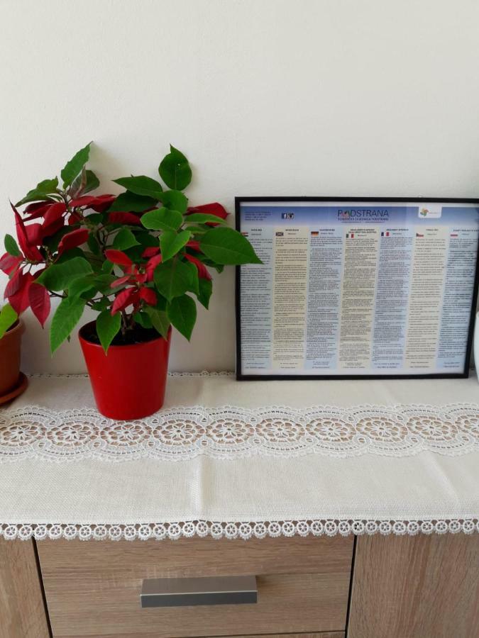 Apartmani Buba ポドストラナ エクステリア 写真